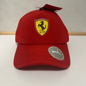 PUMA Scuderia Ferrari Race Trucker Cap Snap-Back Mesh | Unisex / Adjustable